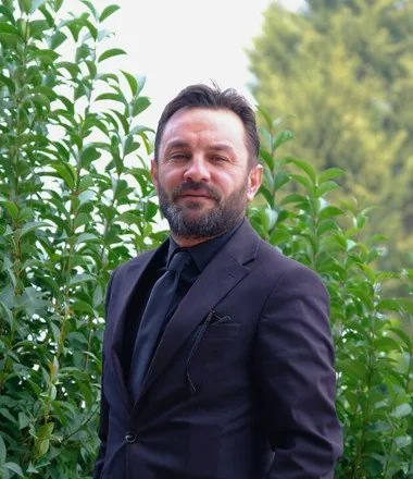 Hakan Kasap, Bilim Ovası Okulları Ortaokul Müdür Yardımcısı