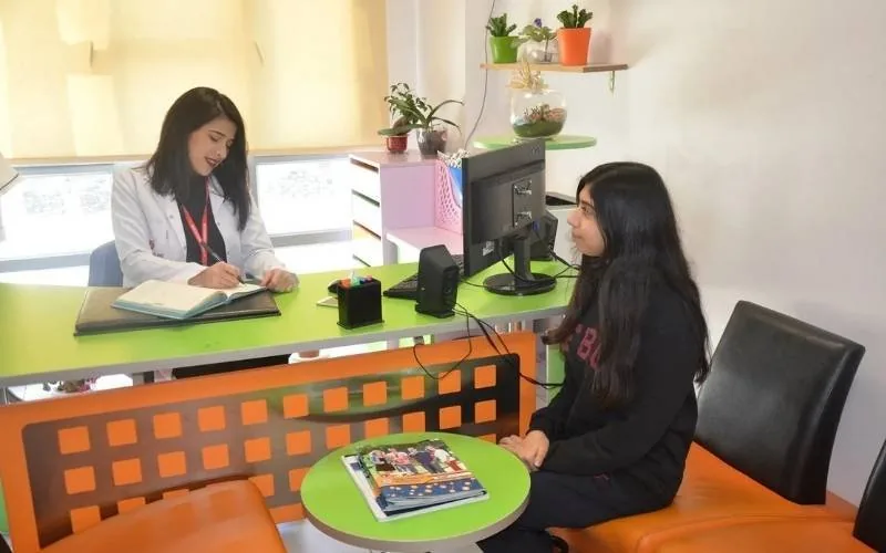 Bilim Ovası Lisesi'nde YKS koçluk görüşmesi