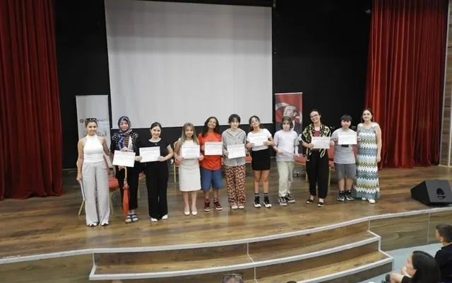 Drama Kulübümüzden Kahkaha Dolu Bir Gösteri!